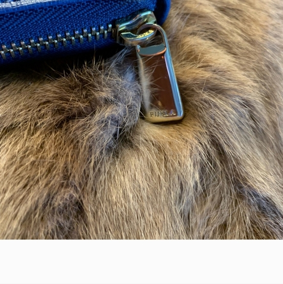 🌸Furla NWT…Large Zip Around Saffiano Leather Continental Blue Wallet!!🌸 - Picture 5 of 11